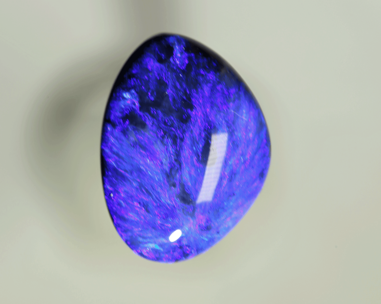 4.7 ct Black Opal
