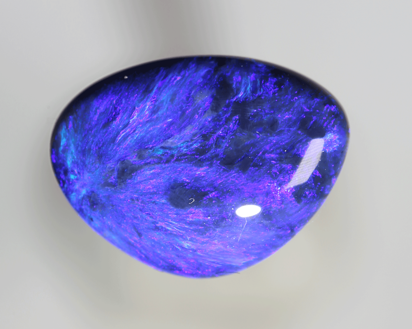 4.7 ct Black Opal