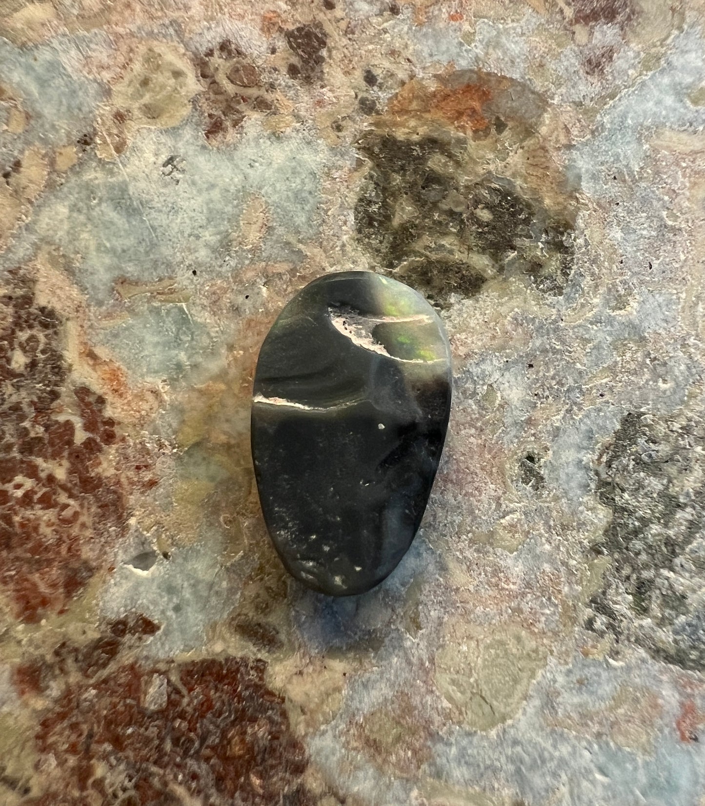 0.7 ct Black Opal
