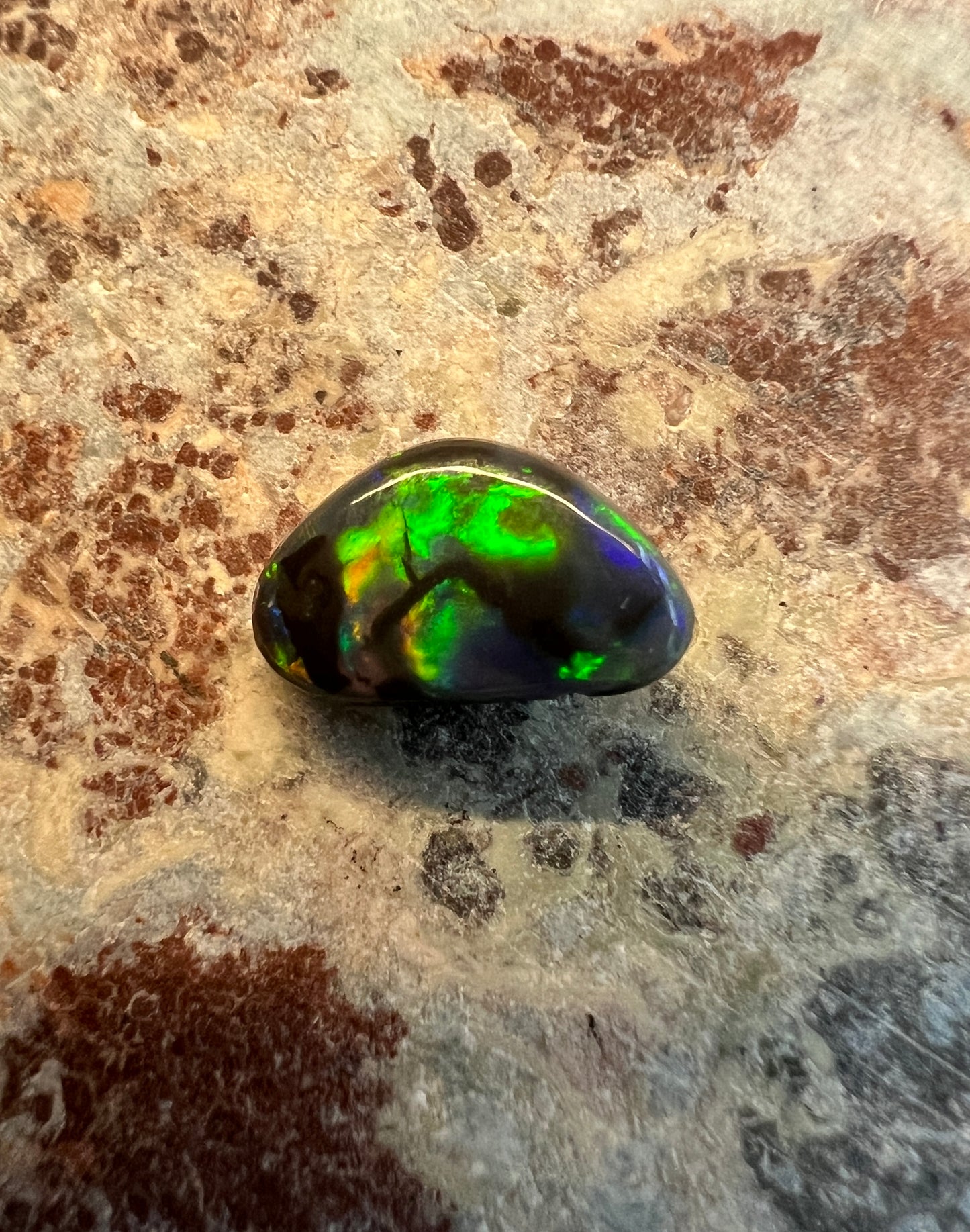 0.52 ct Black Opal