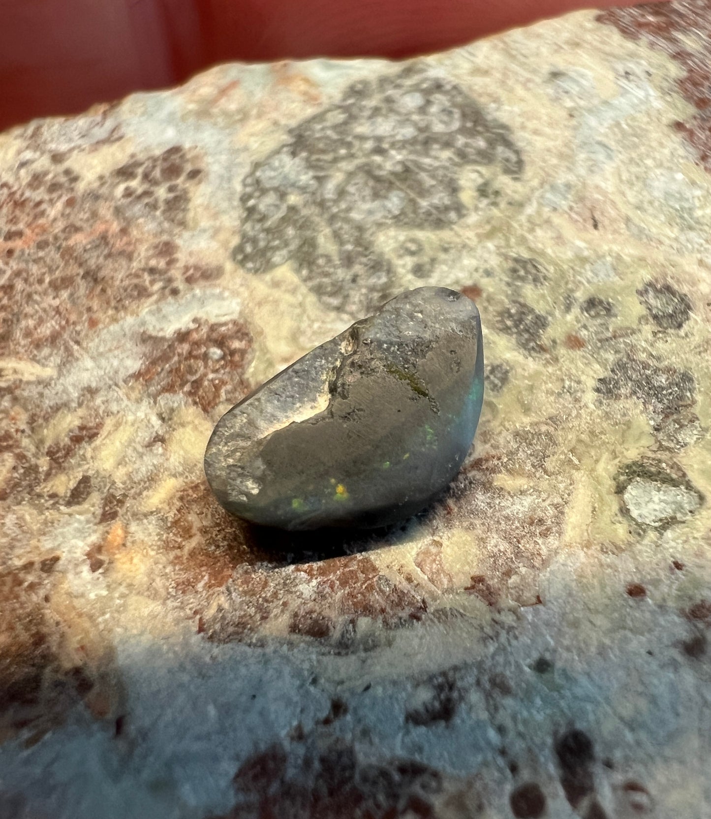 0.52 ct Black Opal